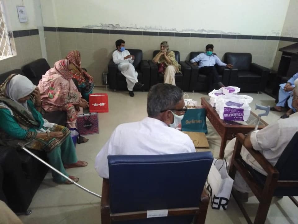 Mission Anmol Team visiit of Old Home (5)